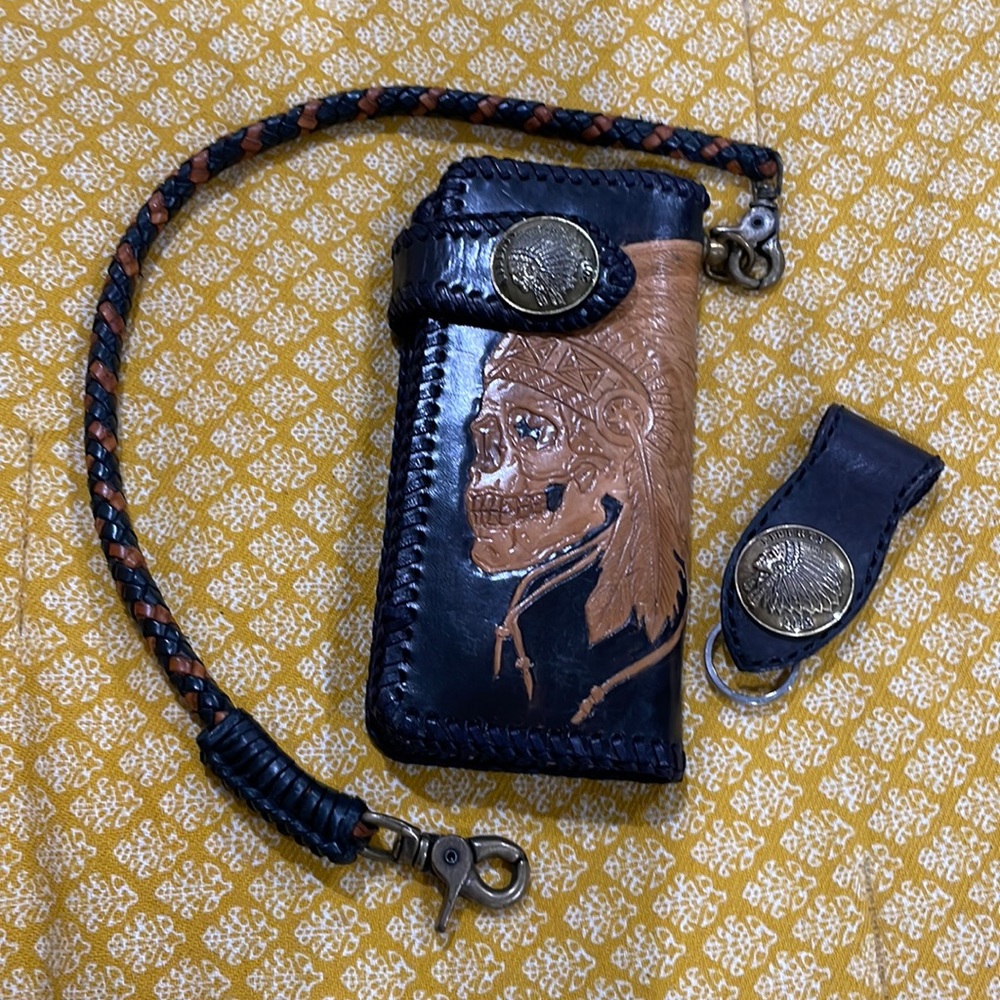 LEATHER INDIAN WALLET/DETACHABLE BRAIDED TETHER AND MATCHING KEY BELT FOB